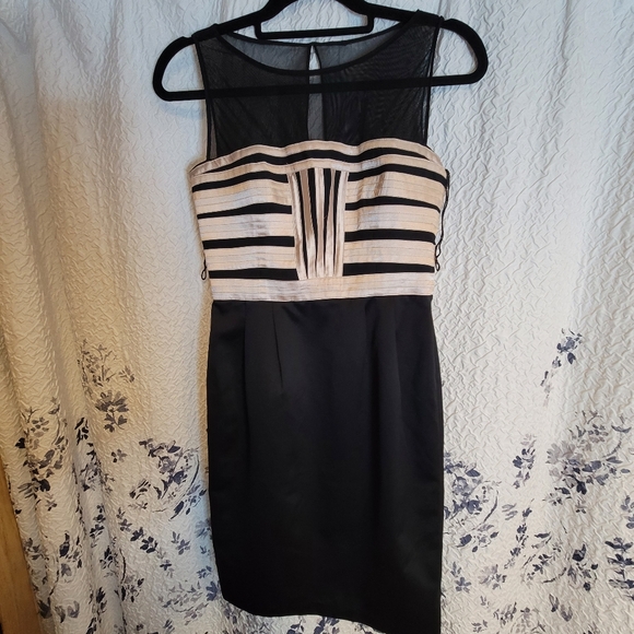 Art Deco Style  Maggie London evening dress - Picture 3 of 6